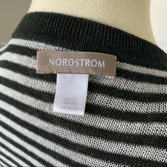 Nordstrom Reversible Cover Up Top - Picture 7 of 11